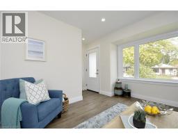 47 FOURTH Avenue - 9