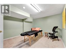 72 HILBORN Avenue - 40