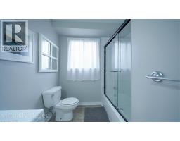 30 PRETORIA Road - 17