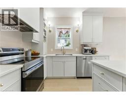 13 LINDEN Street - 9