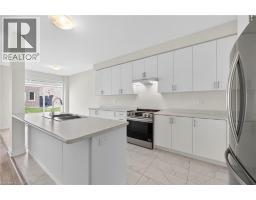 47 BLOOMFIELD Crescent - 18