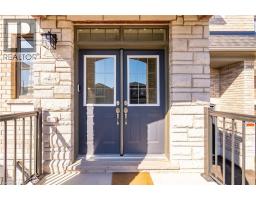 47 BLOOMFIELD Crescent - 3