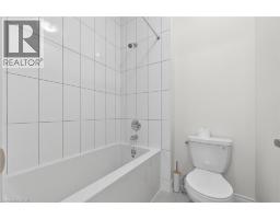 47 BLOOMFIELD Crescent - 34