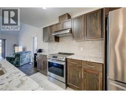 42 FINORO Crescent - 18