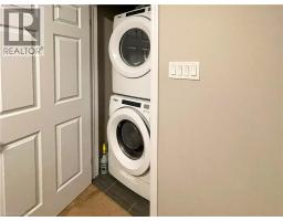 113 HARTLEY Avenue UnitNo. 35 - 12