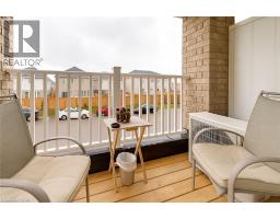 113 HARTLEY Avenue UnitNo. 35 - 5