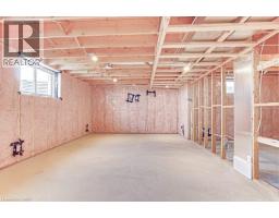 381 ARGYLE Avenue - 23