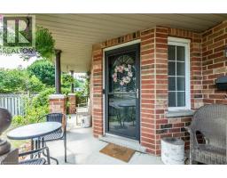 19 APPLE RIDGE Drive - 7