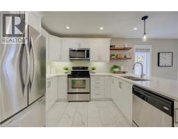 56 NORFOLK Street - 5