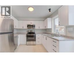 47 BROADVIEW Avenue - 3