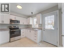 47 BROADVIEW Avenue - 4