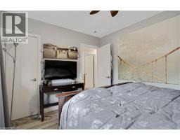 111 FRANKLIN Street N - 16