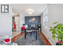 35 GREEN VALLEY Drive UnitNo. 1510 - 11