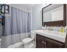 35 GREEN VALLEY Drive UnitNo. 1510 - 14