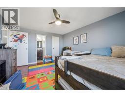 35 GREEN VALLEY Drive UnitNo. 1510 - 18