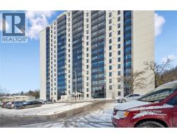 35 GREEN VALLEY Drive UnitNo. 1510 - 2