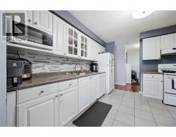 35 GREEN VALLEY Drive UnitNo. 1510 - 9