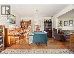 118 KRUG Street - 19