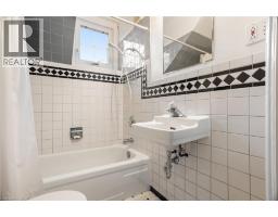 118 KRUG Street - 38