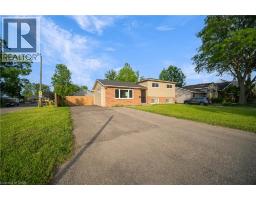 25 PATTERSON Drive - 3