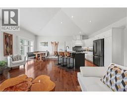 152 DEVONSHIRE Drive UnitNo. 18 - 17