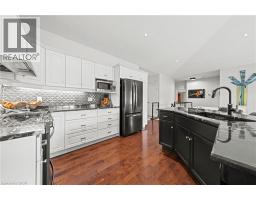 152 DEVONSHIRE Drive UnitNo. 18 - 21