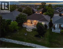 152 DEVONSHIRE Drive UnitNo. 18 - 40