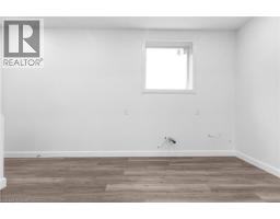 17 CHURCH Street E - 28