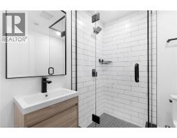 17 CHURCH Street E - 42