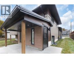 17 CHURCH Street E - 5