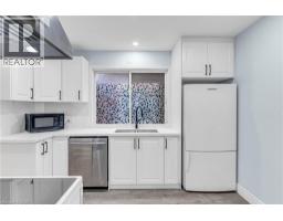 392 VICTORIA Street S - 18