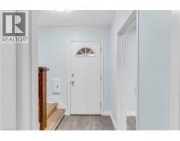 392 VICTORIA Street S - 19