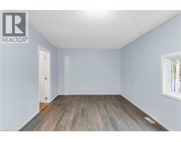 392 VICTORIA Street S - 24