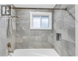 392 VICTORIA Street S - 27