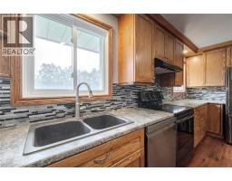 56 ELEVENTH CONCESSION Road - 12