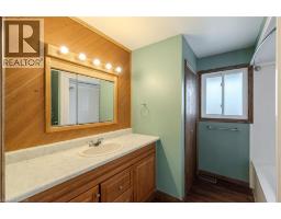 56 ELEVENTH CONCESSION Road - 14