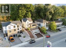 132 QUEEN Street W - 48