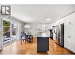 33 THOMPSON Drive - 11