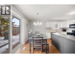 33 THOMPSON Drive - 12