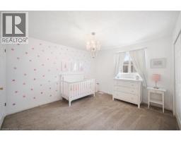 33 THOMPSON Drive - 18