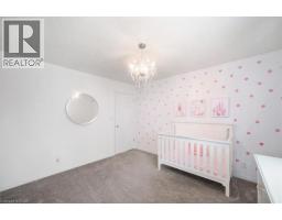 33 THOMPSON Drive - 20