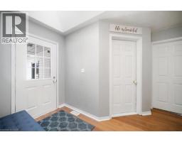 33 THOMPSON Drive - 4