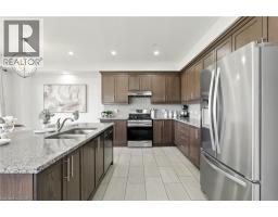 409 FREURE Drive - 10