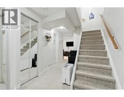 48 ALDERSON Drive - 32