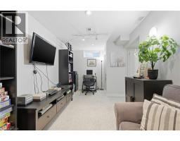 48 ALDERSON Drive - 37