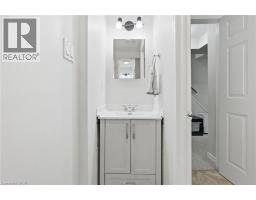 48 ALDERSON Drive - 40