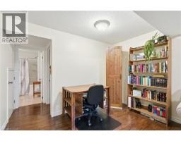 10 FOXGLOVE Crescent UnitNo. 37 - 27