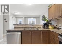 10 FOXGLOVE Crescent UnitNo. 37 - 9