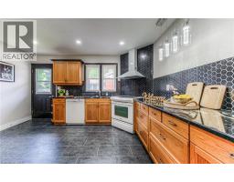 271 BEDFORD Road - 16