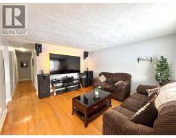 66 CHALMERS Street S - 12